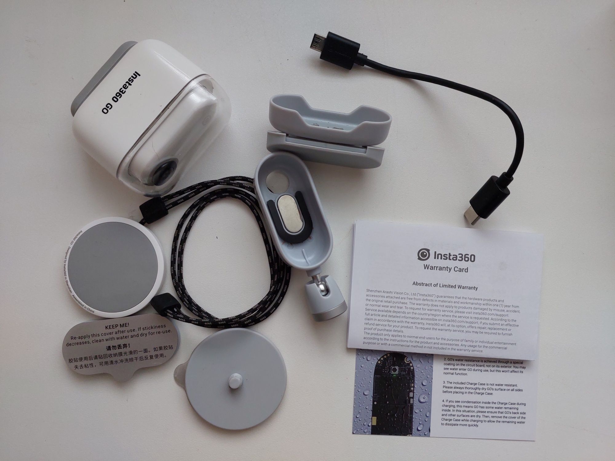 Екшн камера Insta360 GO