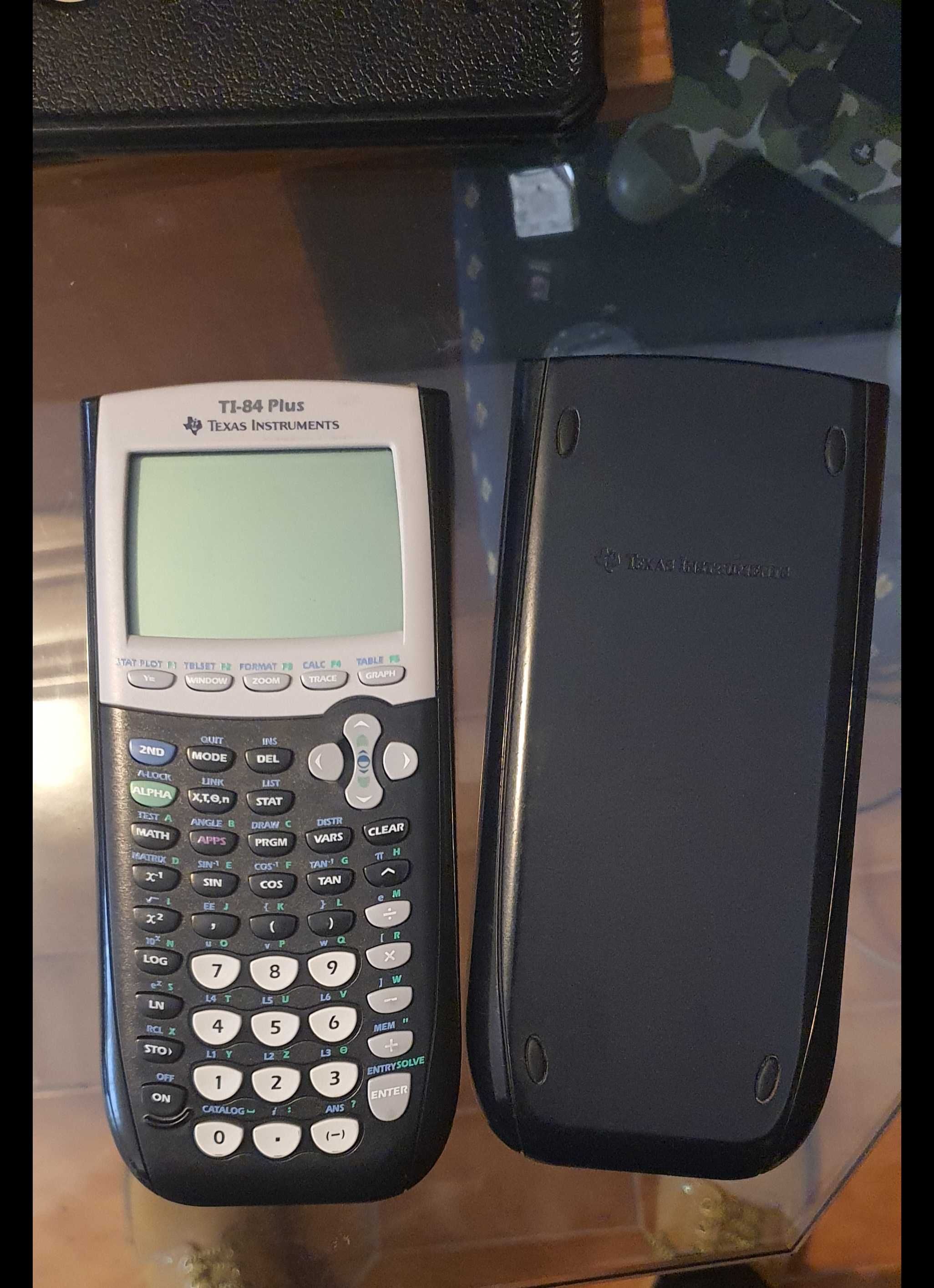 Calculadora Gráfica Texas TI-84 Plus