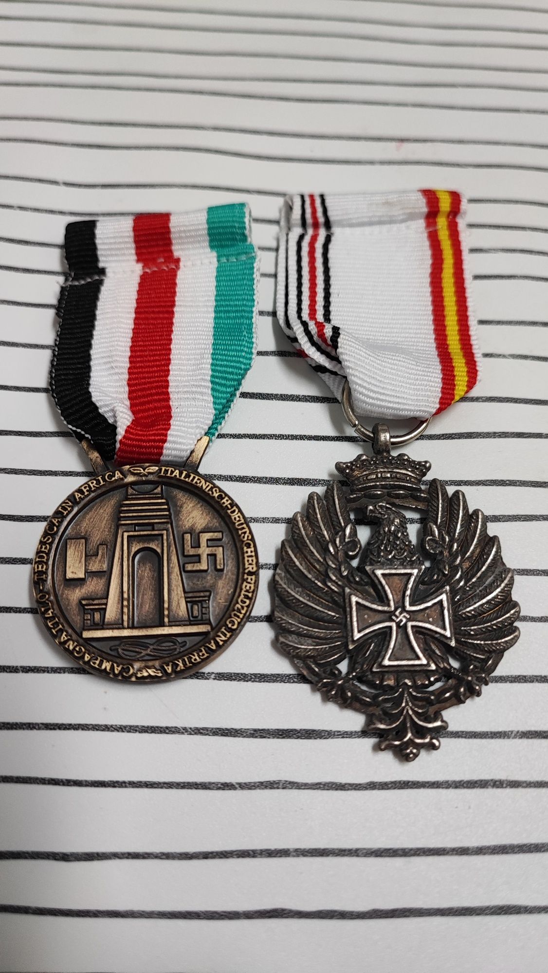 2 Medalhas Condecorações Militares Alemanha