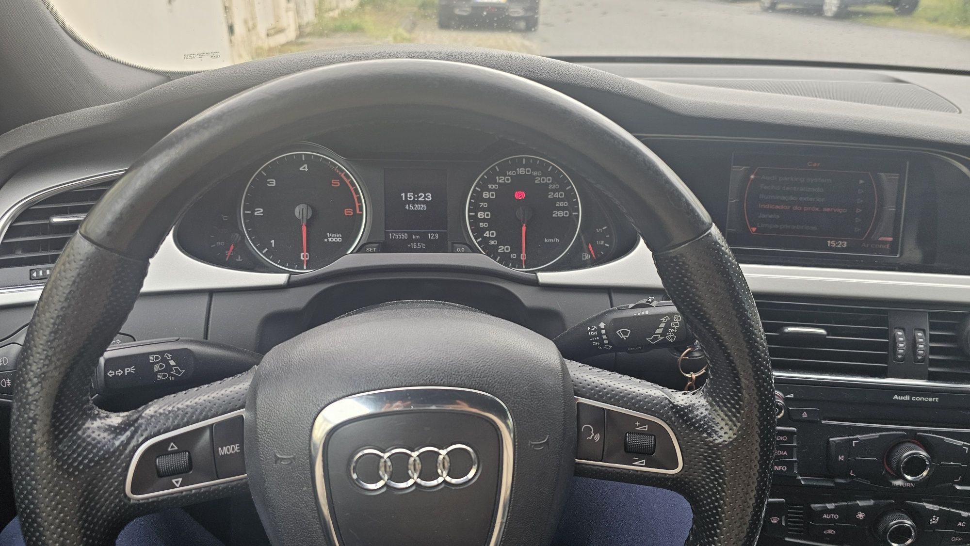 AUDI A4 Avant S-Line 2008 | Potência, Estilo e Espaço por 11.500€