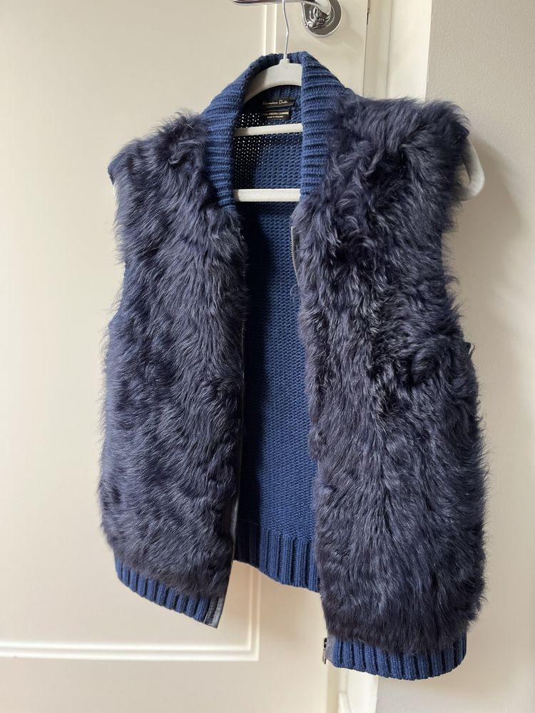Kamizelka granatowa z futerkiem Massimo Dutti