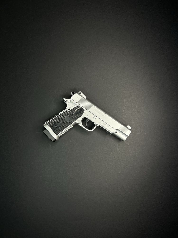 Іграшковий металевий пістолет для розваг Ruger Cyma ZM25