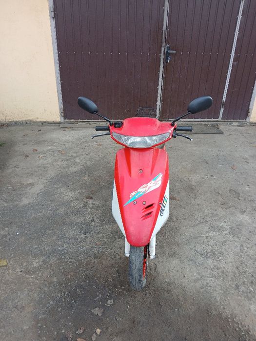 Продам Хонда дио 28