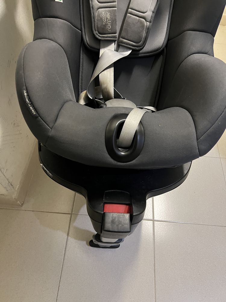 Britax Romer Cadeira Auto Dualfix  Pro M – Midnight Grey