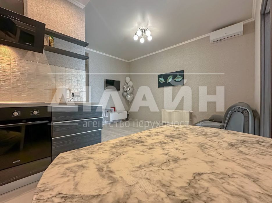 Краща пропозиція! 2кімн. квартира  у закритому комплексі. Центр міста!