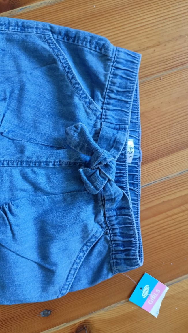 Spodnie jeans 116 dżinsowe