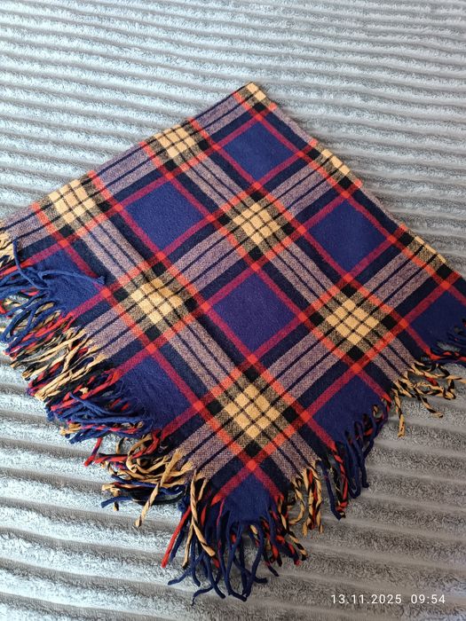 Хустка давня шерстяна