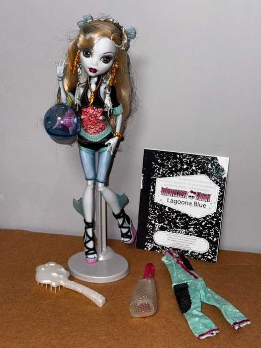 Lalka Monster high Lagoona Wave 1 Basic 2010