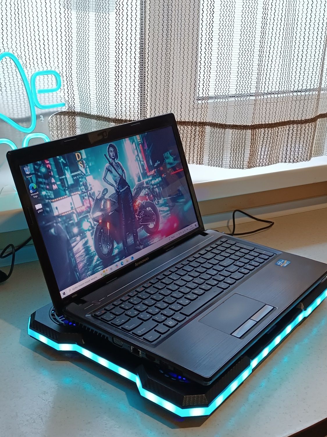 Ігровий ноутбук Lenovo G580 / GeForce GT 635M 2GB /  SSD+HDD