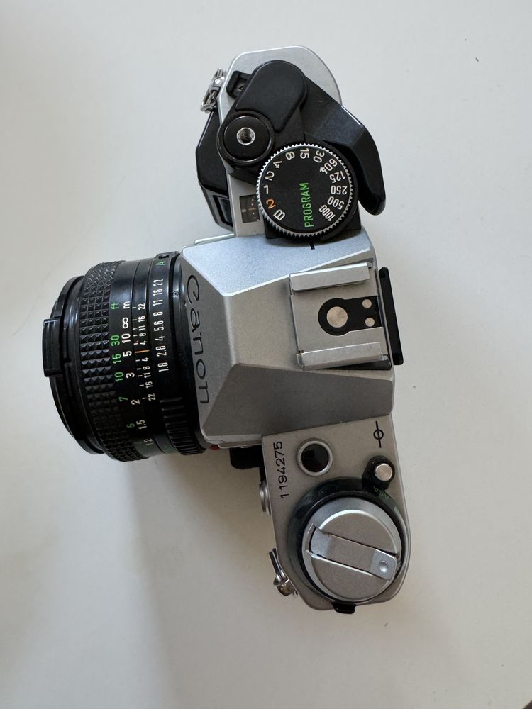 Canon AE-1 Program - aparat analogowy
