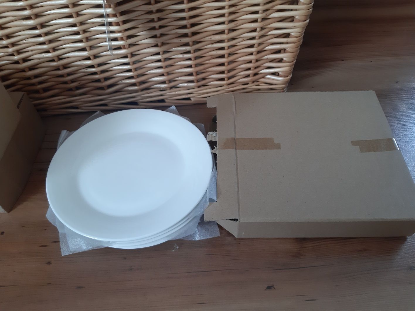 Kosz piknikowy na cztery osoby