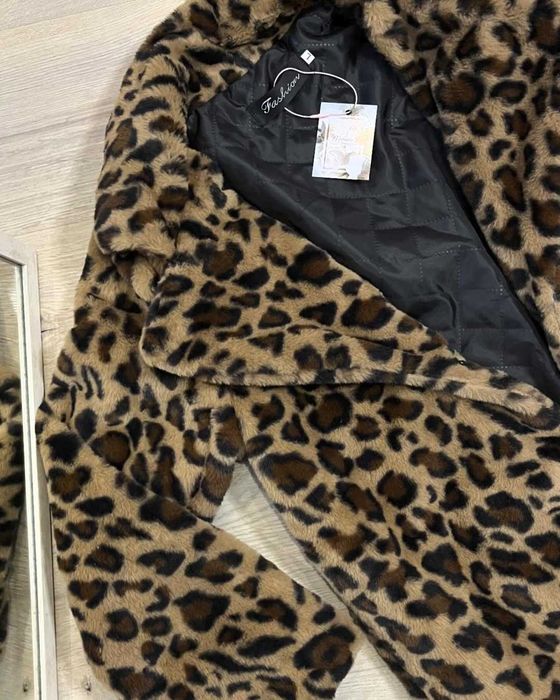 Шуба з еко-хутра