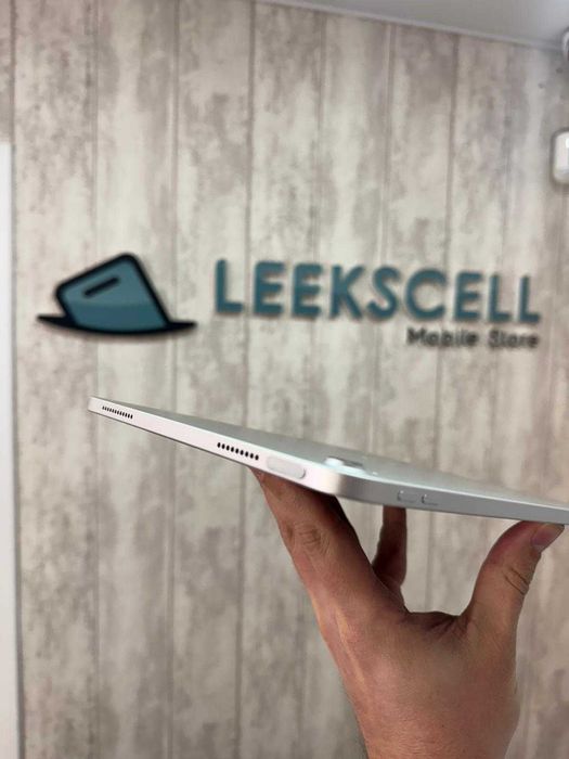 IPAD 11 2025 - A16 - 128GB - SILVER - NOVO - C/GARANTIA