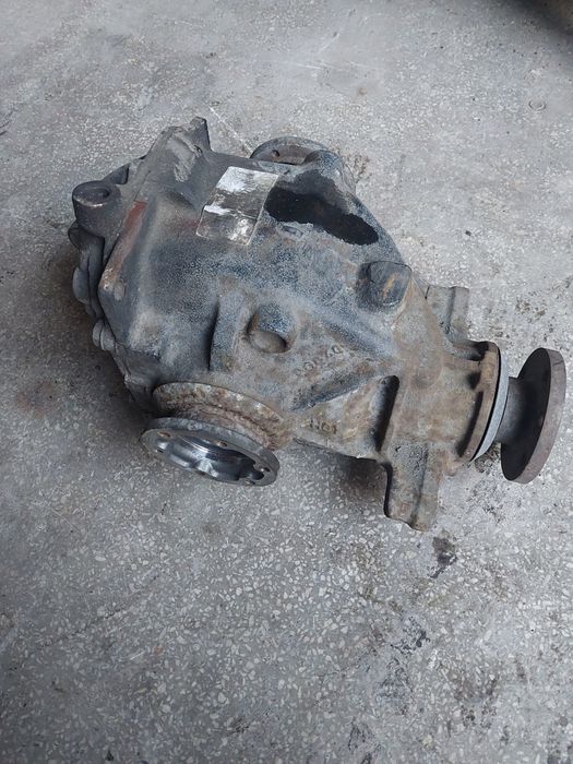 Dyfer dyferencjał tylny most bmw e 46 3.38 1.9 1.8 2.0 benzyna