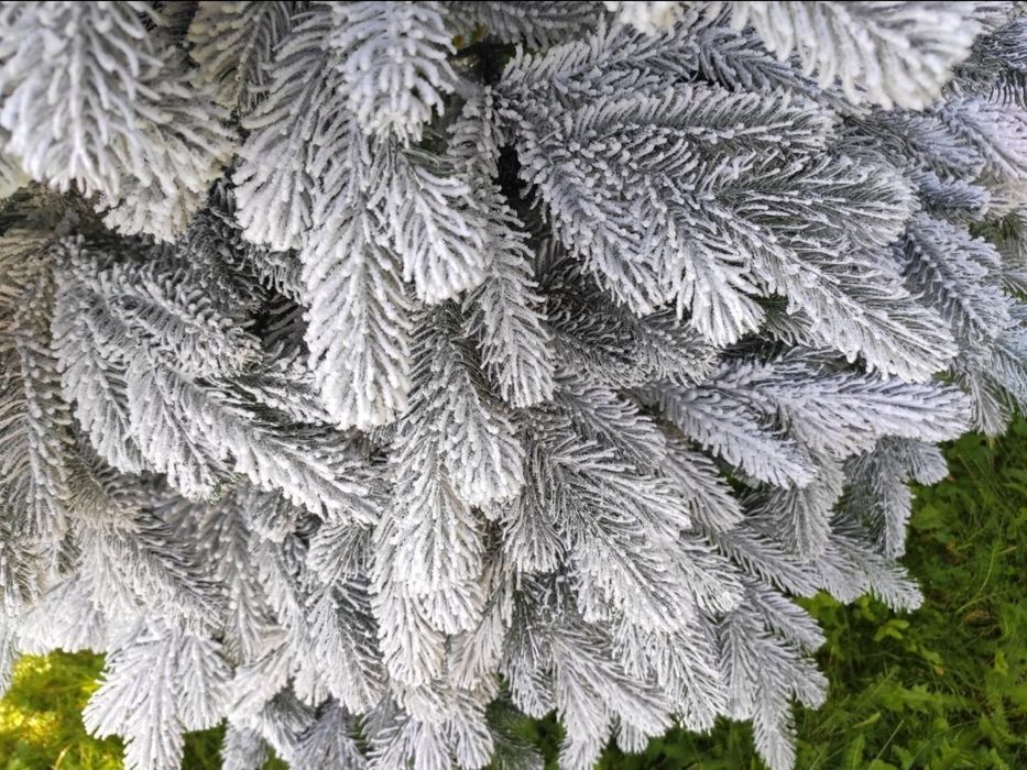 Штучна новорічна Ялинка Еліт лита засніжена