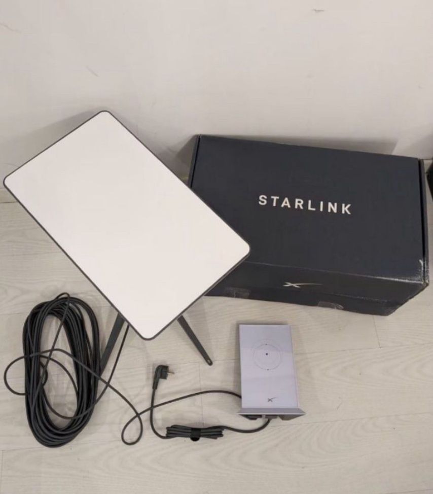 Starlink v2  IEEE 802.11a/b/g/n/ac
Подвійний діапазон: 2.4GH