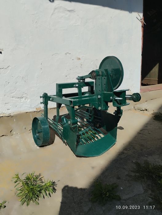 Картоплекопачка мотоблока 5500грн.