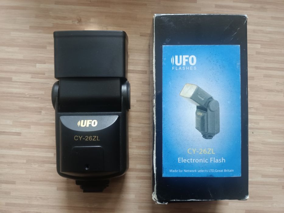 Lampa błyskowa CY-262ZL UFO vintage