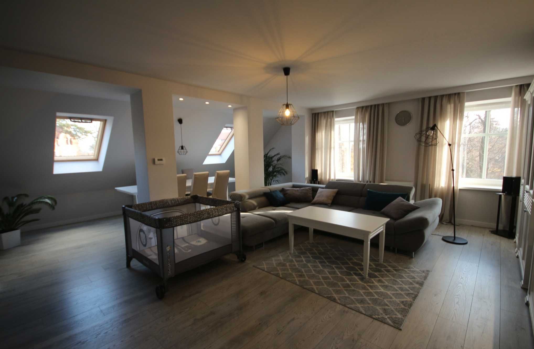 piętro kamienicy, apartament 4 pokoje 100m2 garaż zamknięty teren