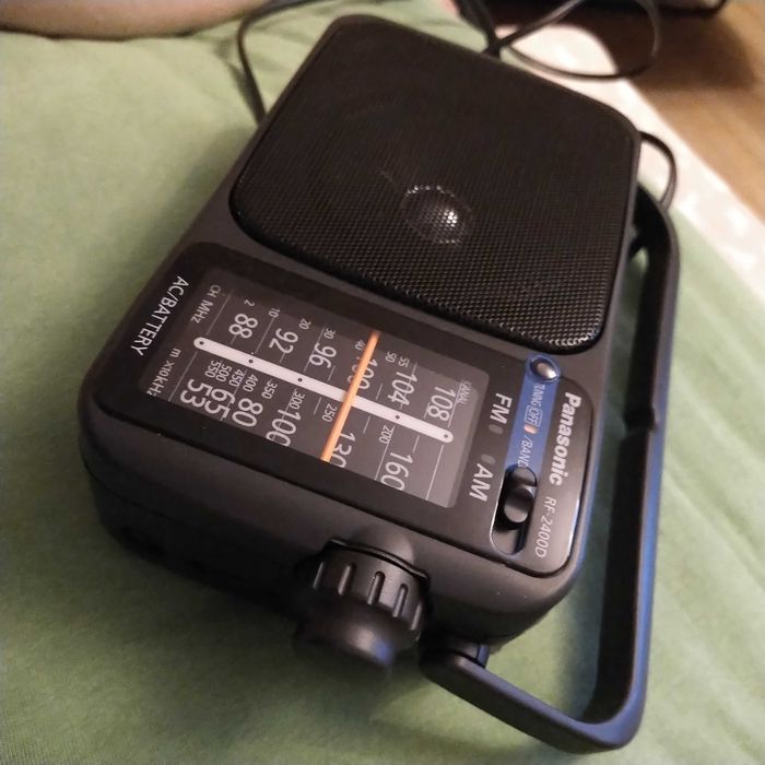 Panasonic RF-2400D,i Sony ICF-780S.Przenośne radia.
