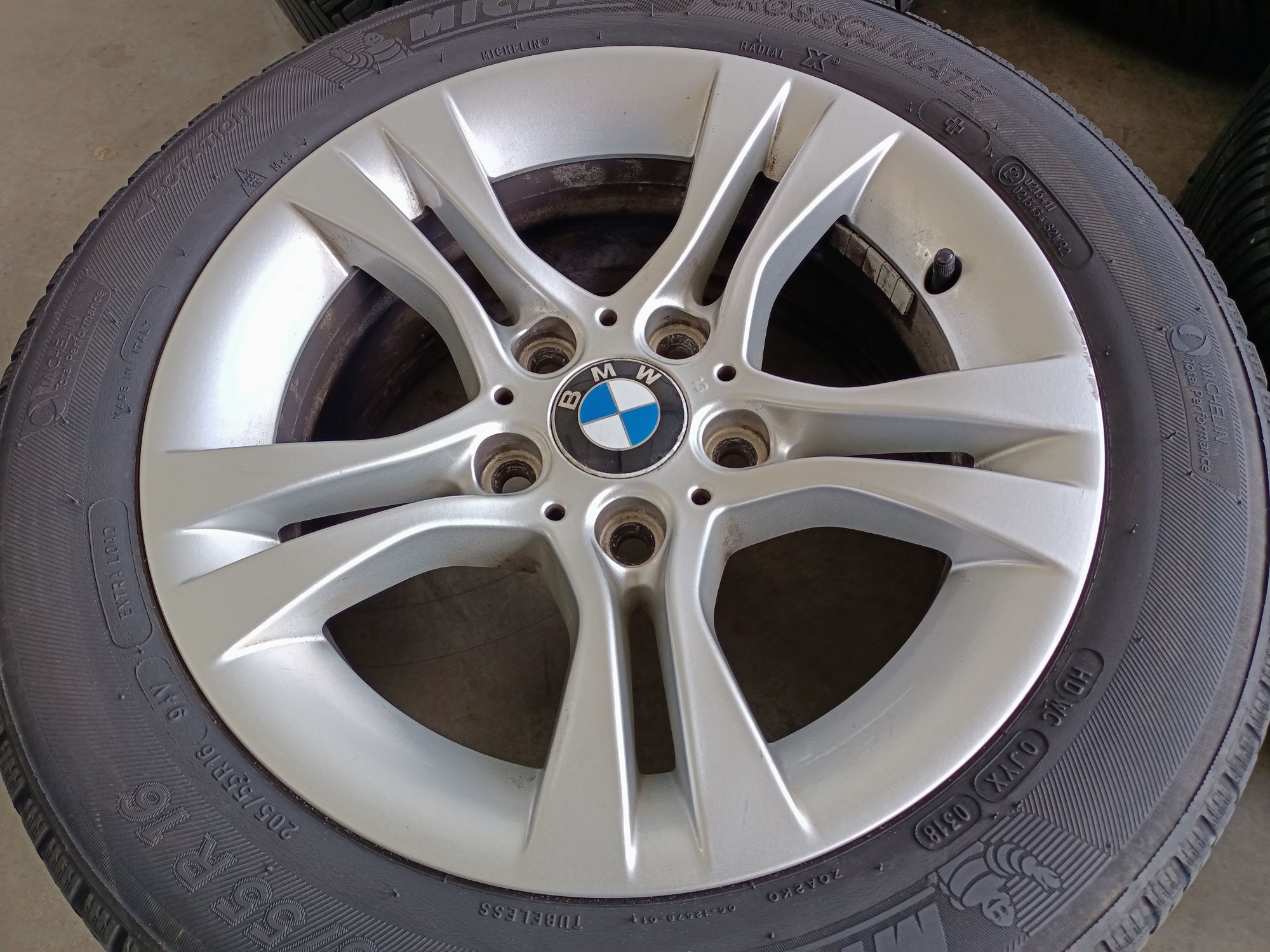 Koła 16" felgi 5x120 et31 opony 205/55/16 BMW E90 E91 E92 F30 F31 e46