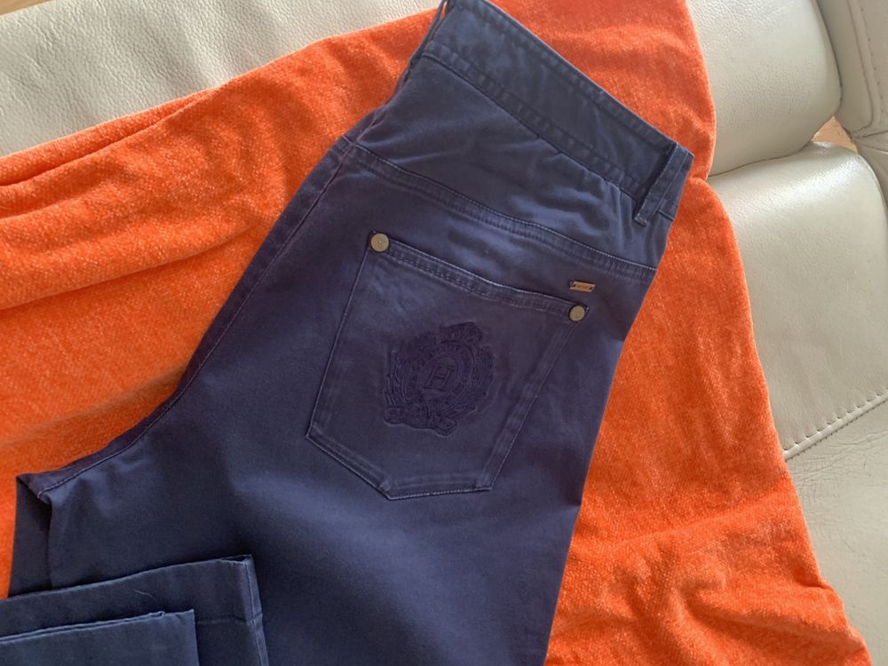 Calças Senhora. Marca Tommy Hilfiger