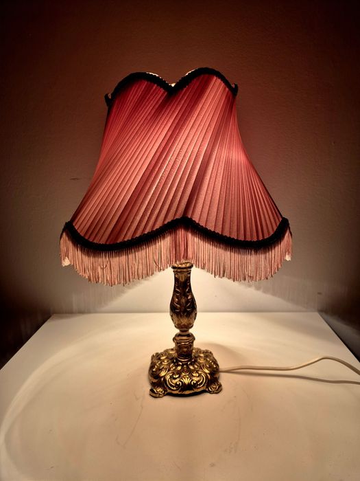 Lampa stołowa podstawa mosiężna Abażur różowy