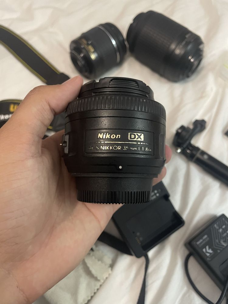 Nikon D3400 + 3 Objetivas + acessorios.