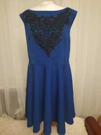 Piękna sukienka rozmiar 50-52 koronką haft firma Mistify