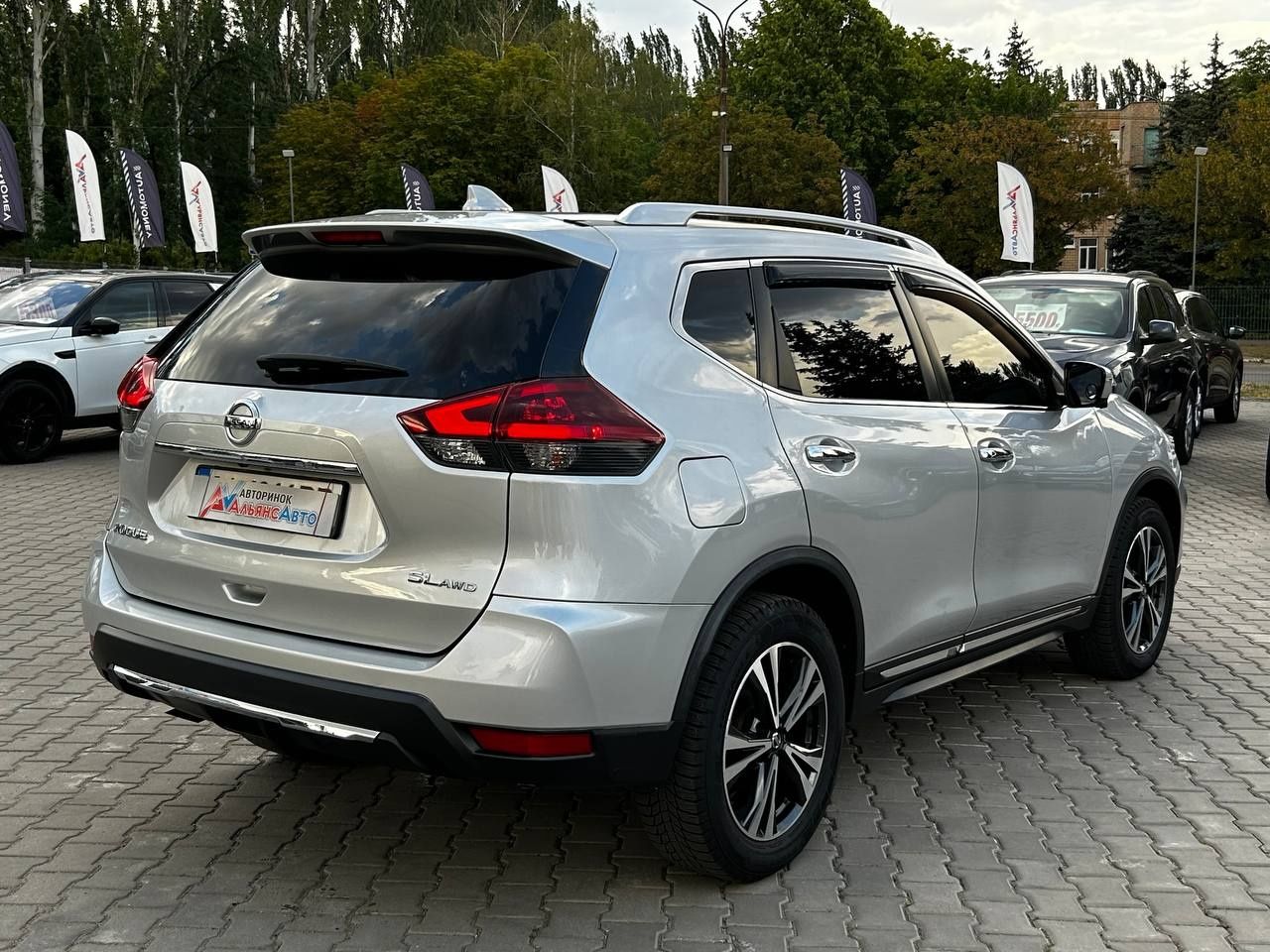 Nissan Rogue №3121 (ВНЕСОК від 15%) Альянс Авто Кривий Ріг