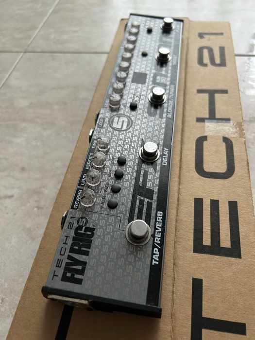 Tech 21 SansAmp Fly Rig 5