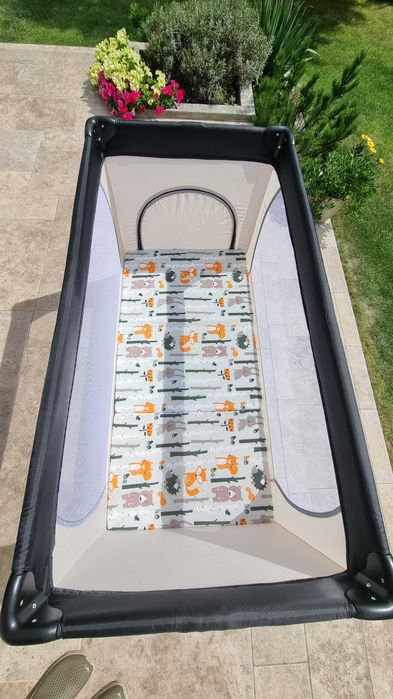 Sprzedam łóżeczko turystyczne dla dziecka
