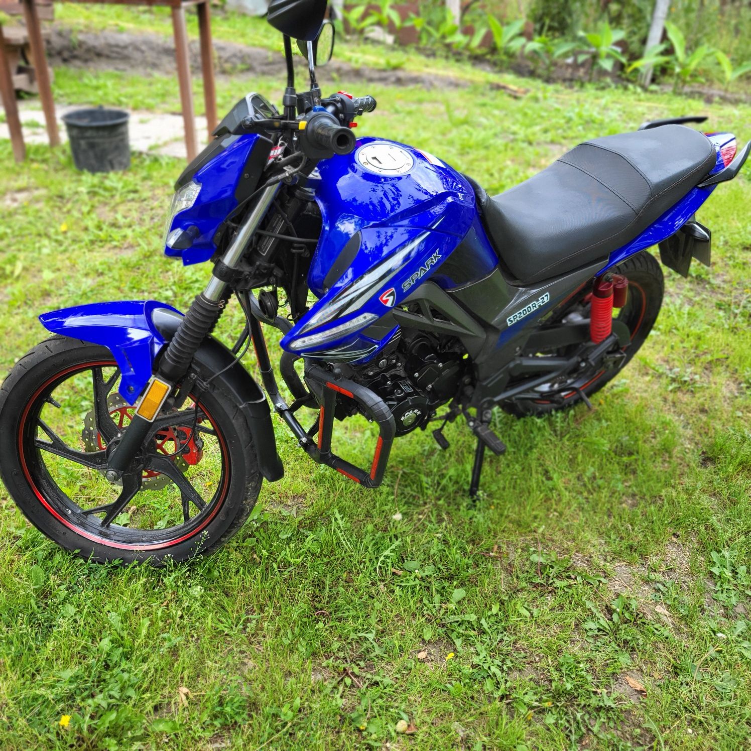 Продам мотоцикл  SPARK  200