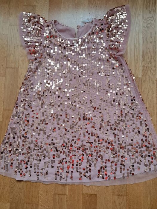 Sukienka w cekiny , rozmiar 140cm