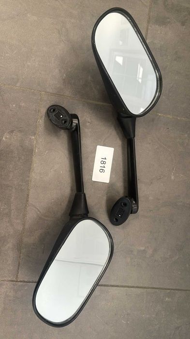 Lusterko Lusterka Yamaha YZF-R125. 2008-14 [1816]