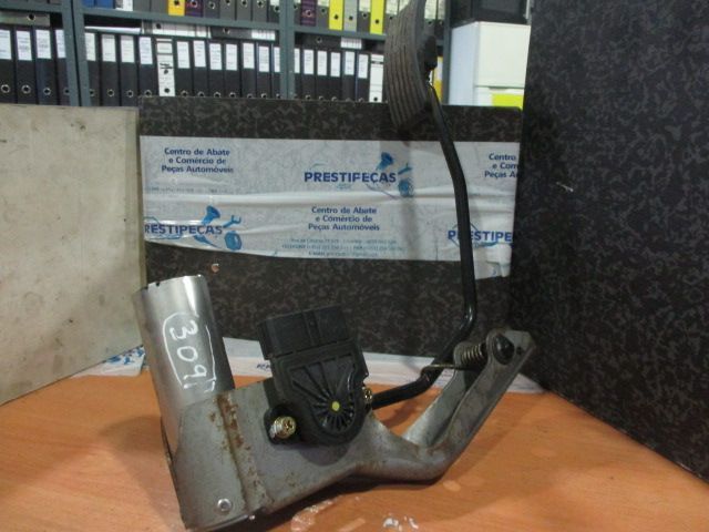 Pedal PEDAL309 MITSUBISHI PAJERO 2002 3.2 DID