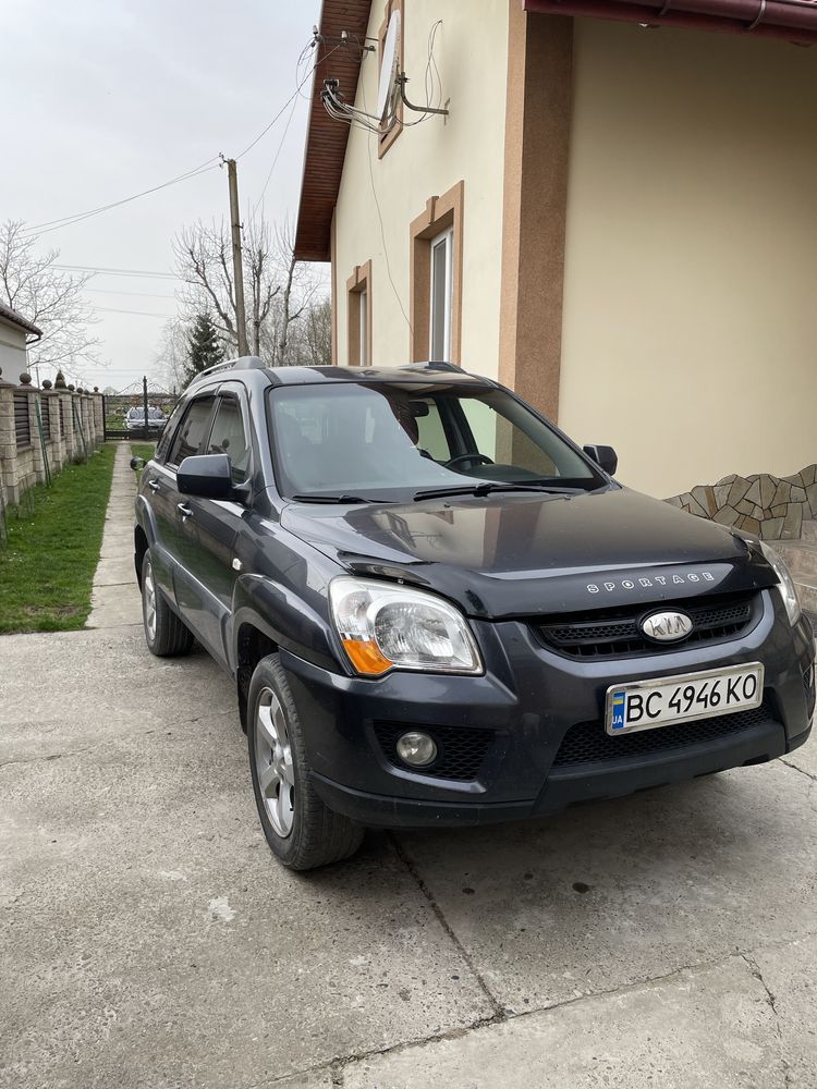 Автомобіль Kia Sportage 2010