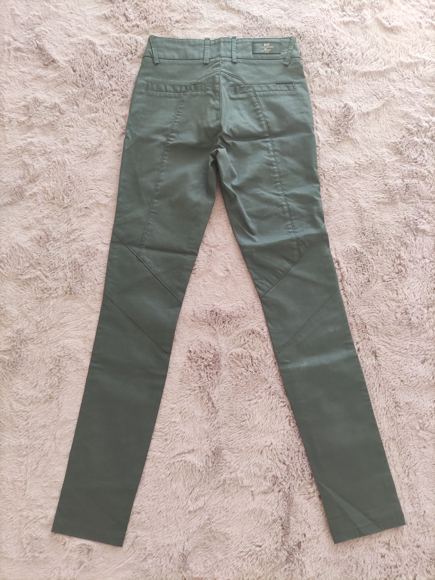 Spodnie damskie Dat Birger et Mikkelsen rozm. 27