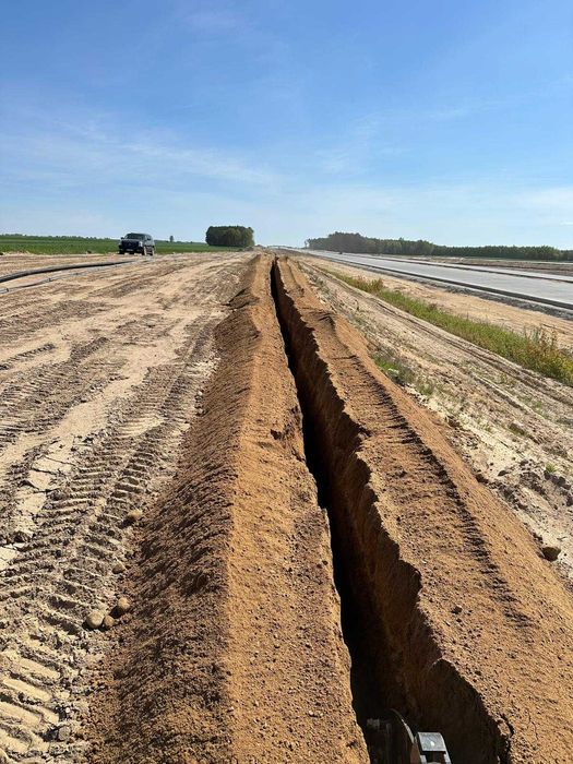 USŁUGI koparką łańcuchową Ditch Witch RT125Q pługoukładacz , wynajem