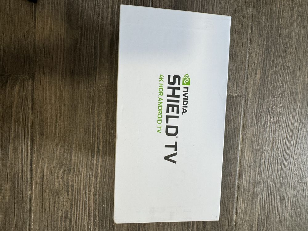 Nvidia Shield TV Pro запакована