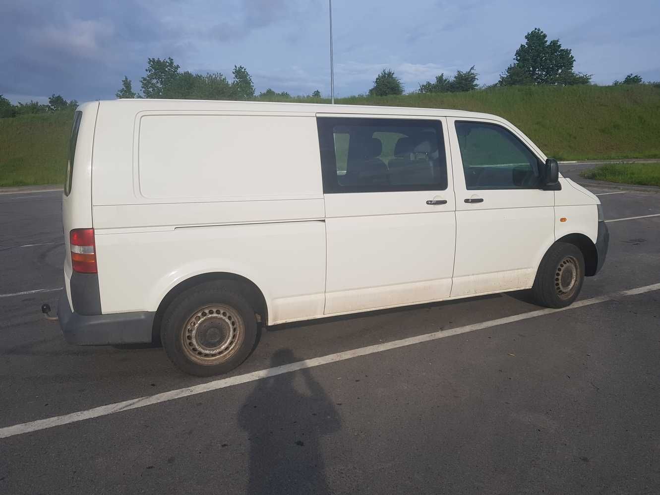 Продам Volkswagen Transporter T5 Long