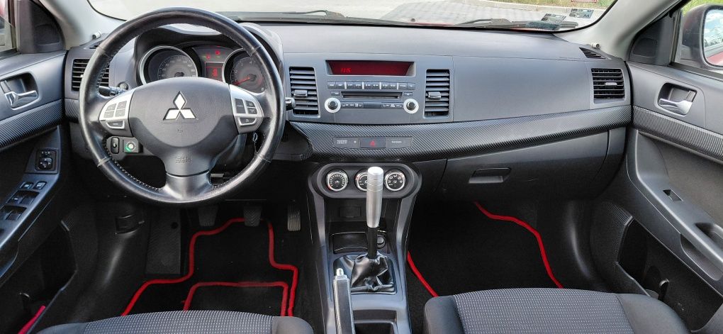Mitsubishi Lancer 1.8 LPG 2010