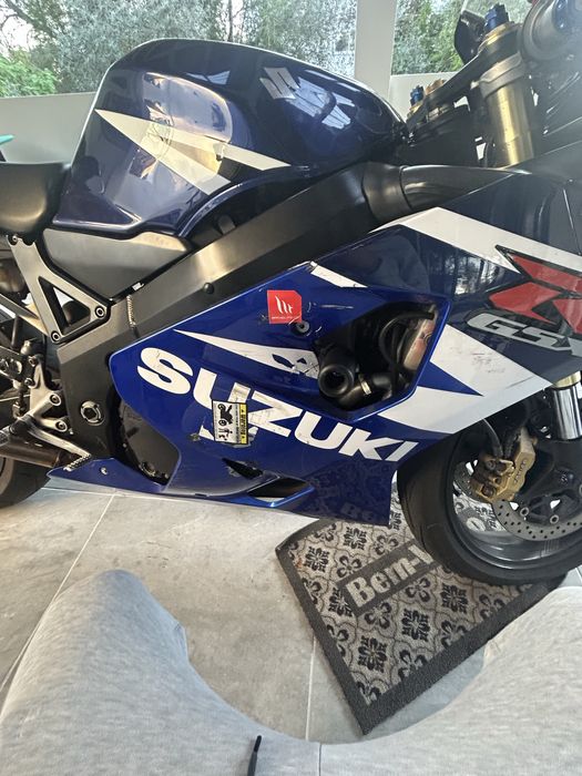 Suzuki GSXR 750 k4