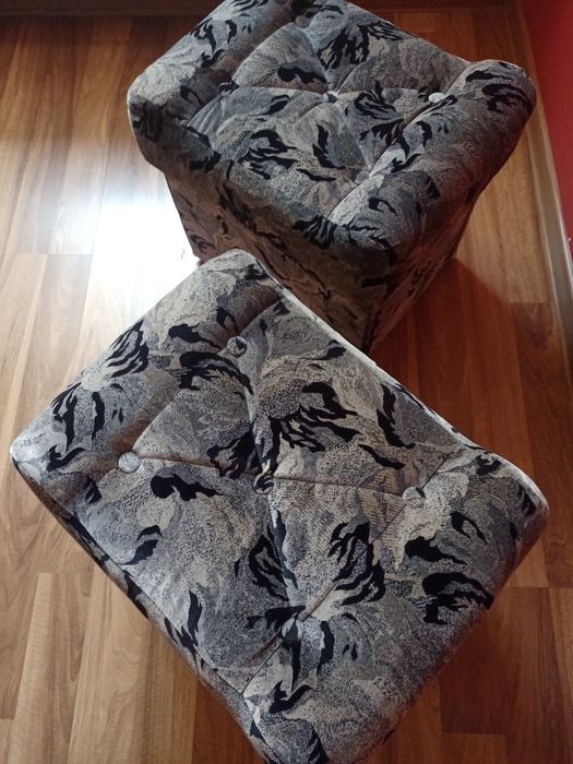 2 duże pufy ze schowkiem pufa