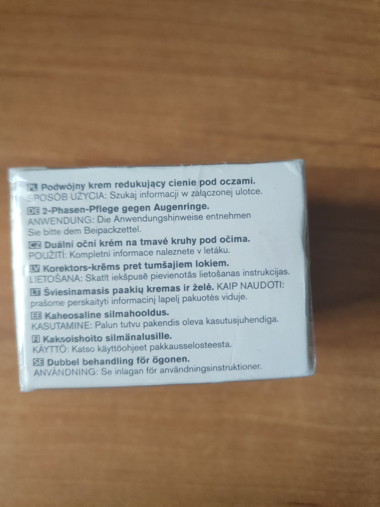 Podwójny krem pod oczy redukujący cienie pod oczami 2x10 ml.