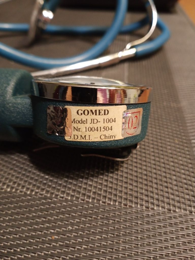 Ciśnieniomierz zegarowy Gomed+ stetoskop