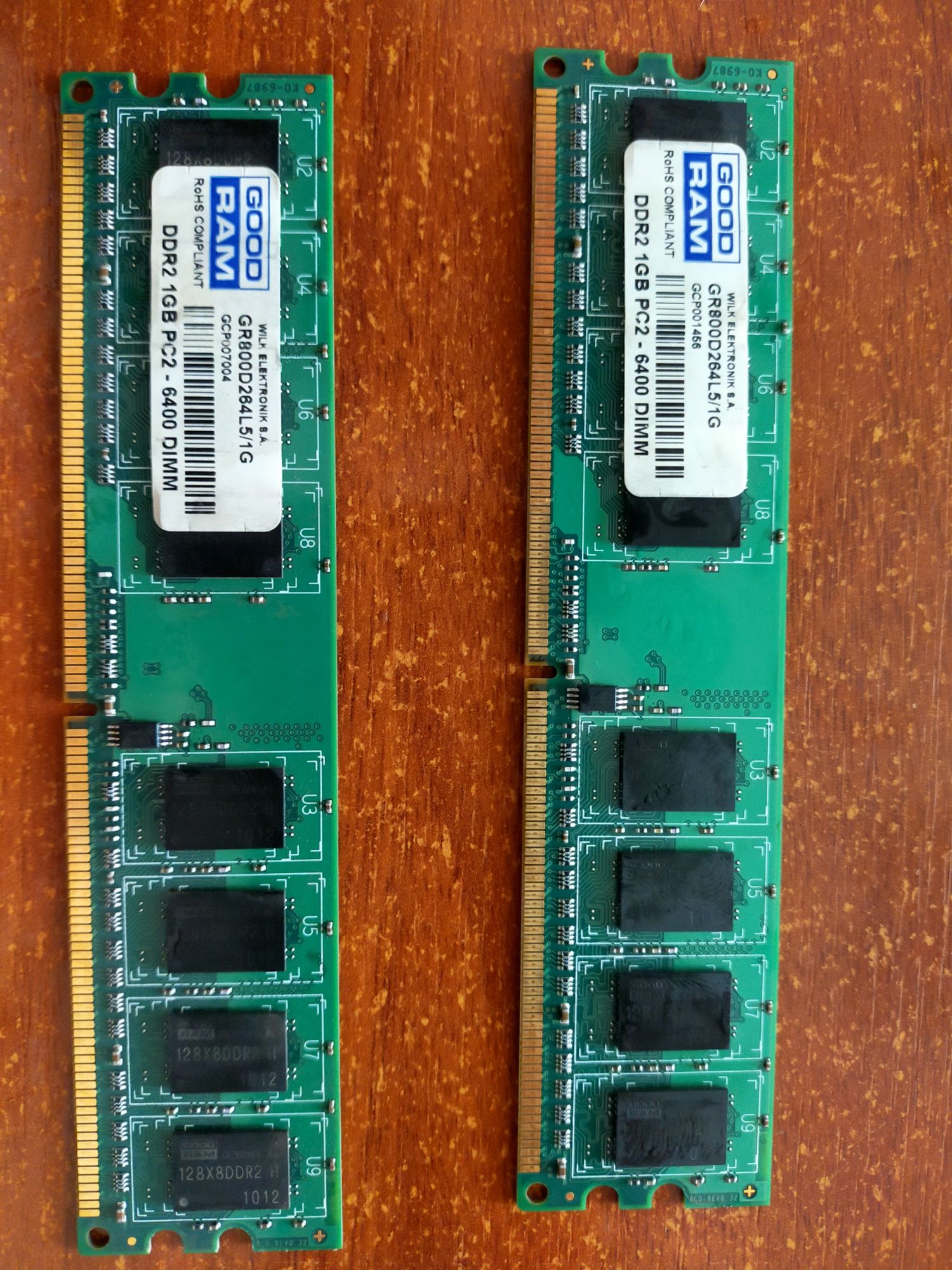 Продам ddr2 1gb память