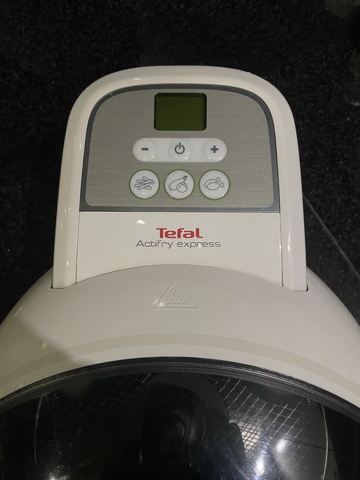 Air Fryer/ Fritadeira sem óleo Actifry Tefal