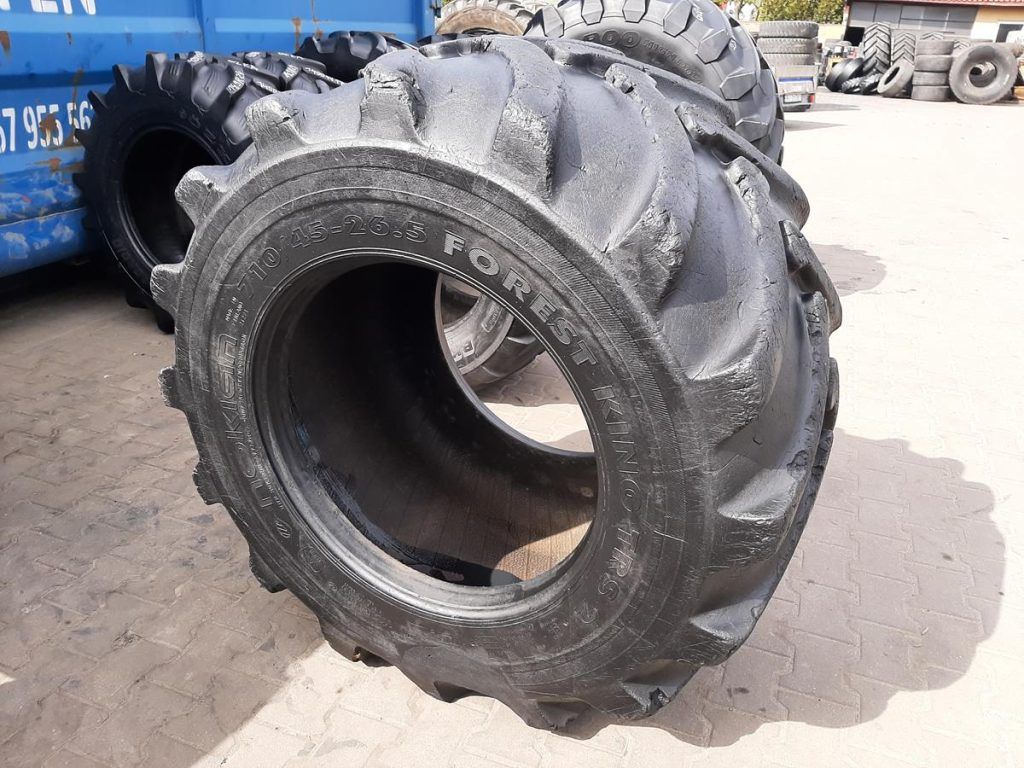 Opona używana leśna 710/45-26.5 ; 710/45R26.5 NOKIAN 2900zł W4373