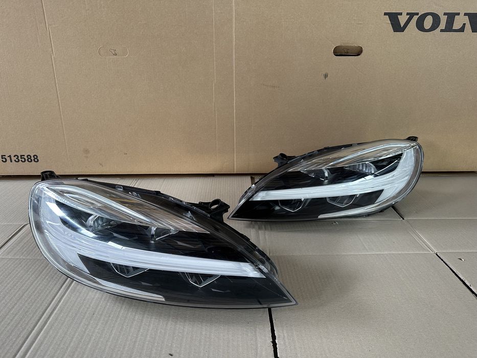 Volvo v40 lampy mid led idealne